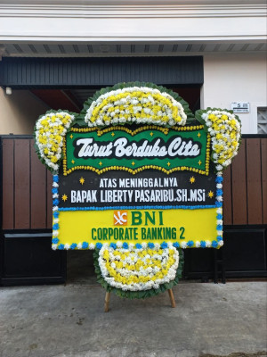 Papan Bunga Duka di Gunungsamarinda