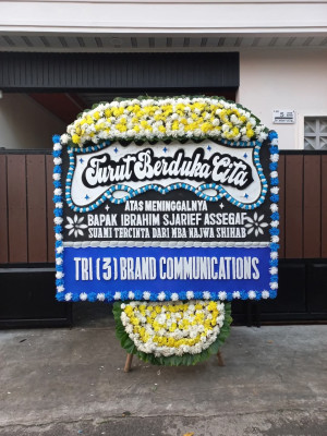 Papan Bunga Duka di Gunungsamarinda
